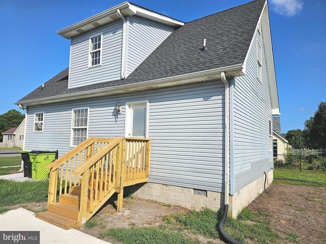Building Photo - 110 Duck Creek Ln