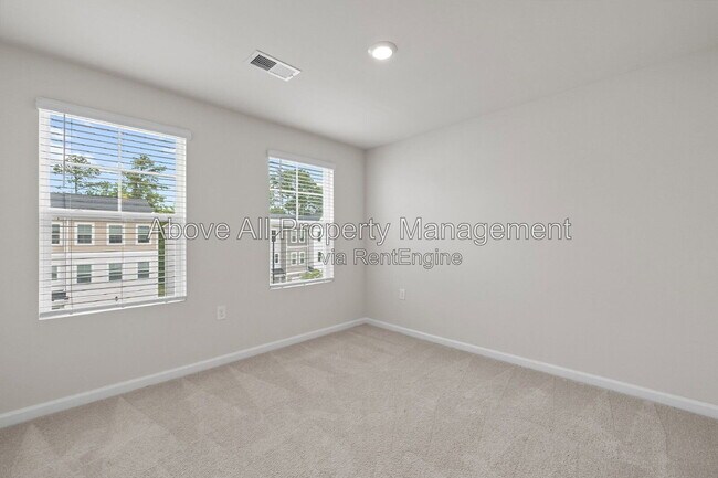 Building Photo - 1035 Shoreside Dr