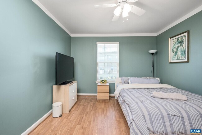 Building Photo - 2358 Jersey Pine Ridge