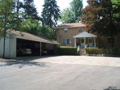 Primary Photo - 300 Glendale Ave