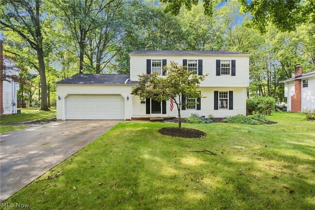 Building Photo - 6832 Green Ridge Ave