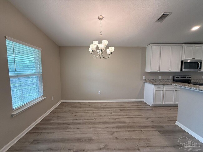 Building Photo - 3480 Blaney Dr