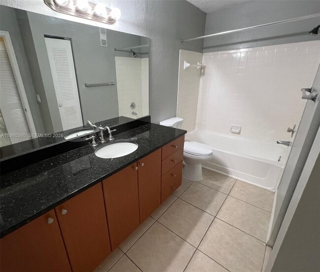 Building Photo - 3350 Pinewalk Dr N