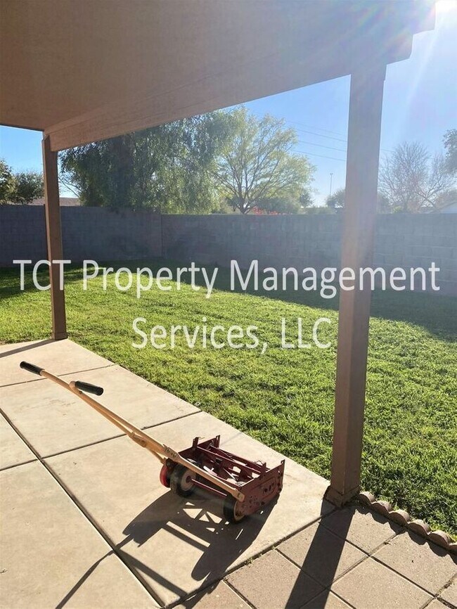 Building Photo - Great 3 Bedroom Home In Mesa!