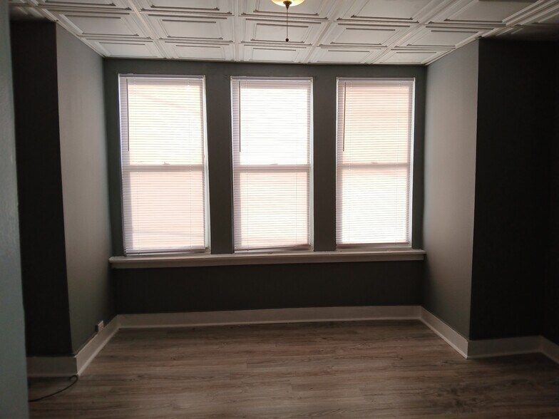 Building Photo - 3719 L St