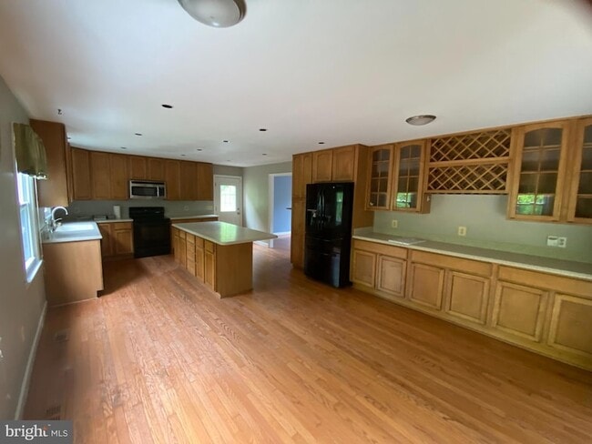 Building Photo - 14917 Lee Hwy