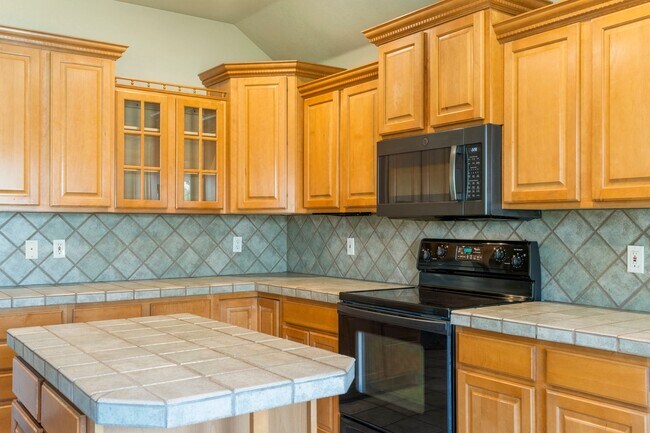 Building Photo - 3 bedroom home In Wakefield Crossing - Bix...