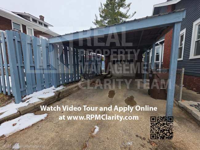 Building Photo - Beautiful 3 Bed/2.5 Bath Sandusky Home Available Today