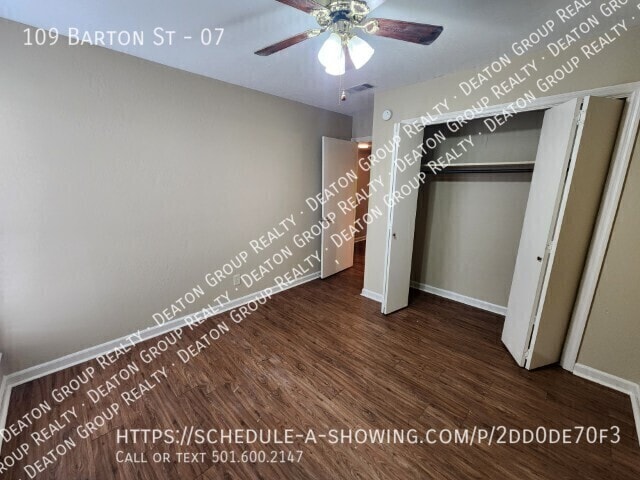 Building Photo - 109 Barton St