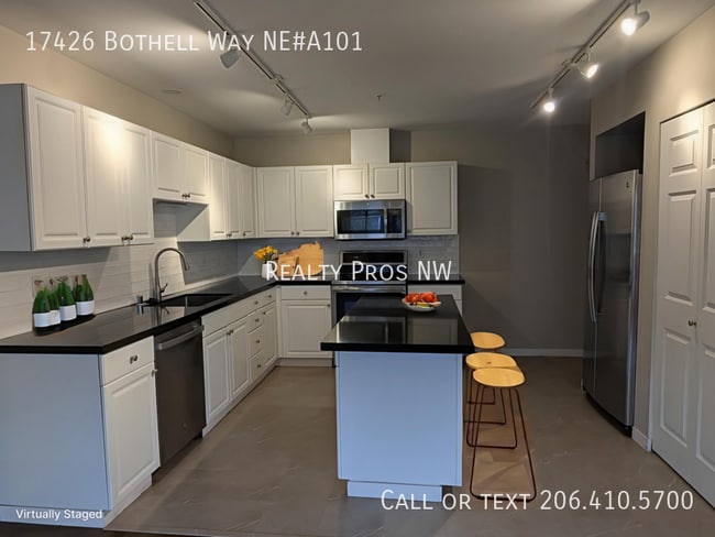 Building Photo - 17426 Bothell Way NE