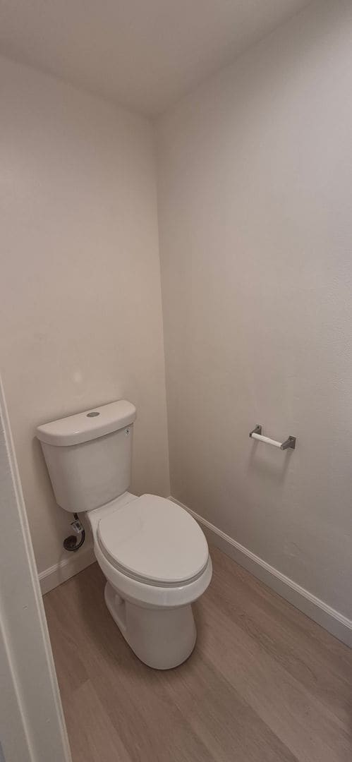 Building Photo - 5023 Oakbrook Cir