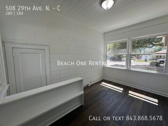 Building Photo - 508 29th Ave N