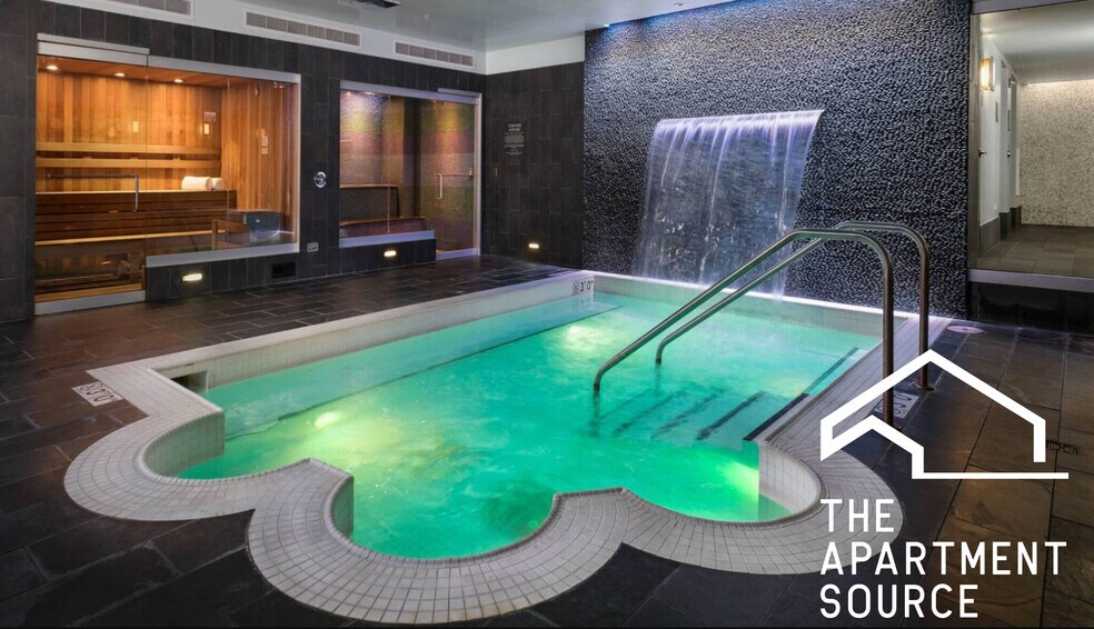 Building Photo - 469 W Huron St