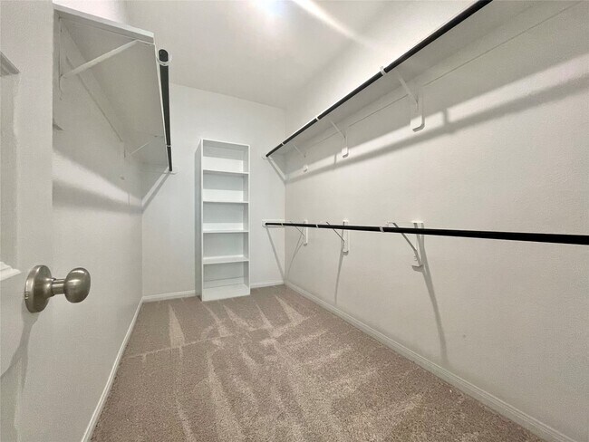 Building Photo - 17526 Rosette Grass Dr