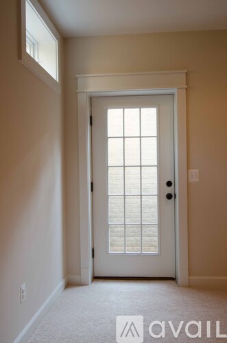 Building Photo - 1606 Simmons Ct