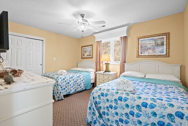 Building Photo - All Inclusive Seasonal Rental Available Oc...