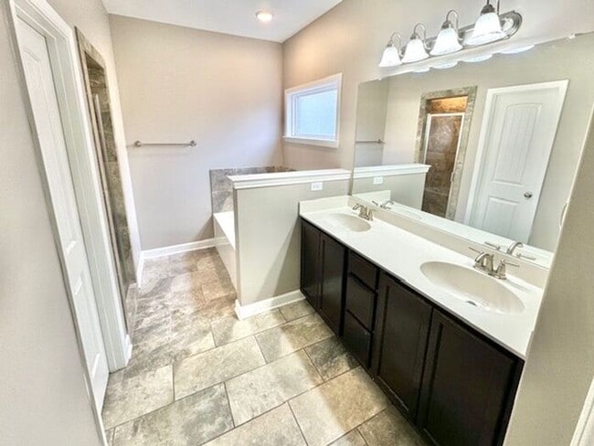 Building Photo - Now Leasing a 4-Bedroom 2 Home At Stonebriar