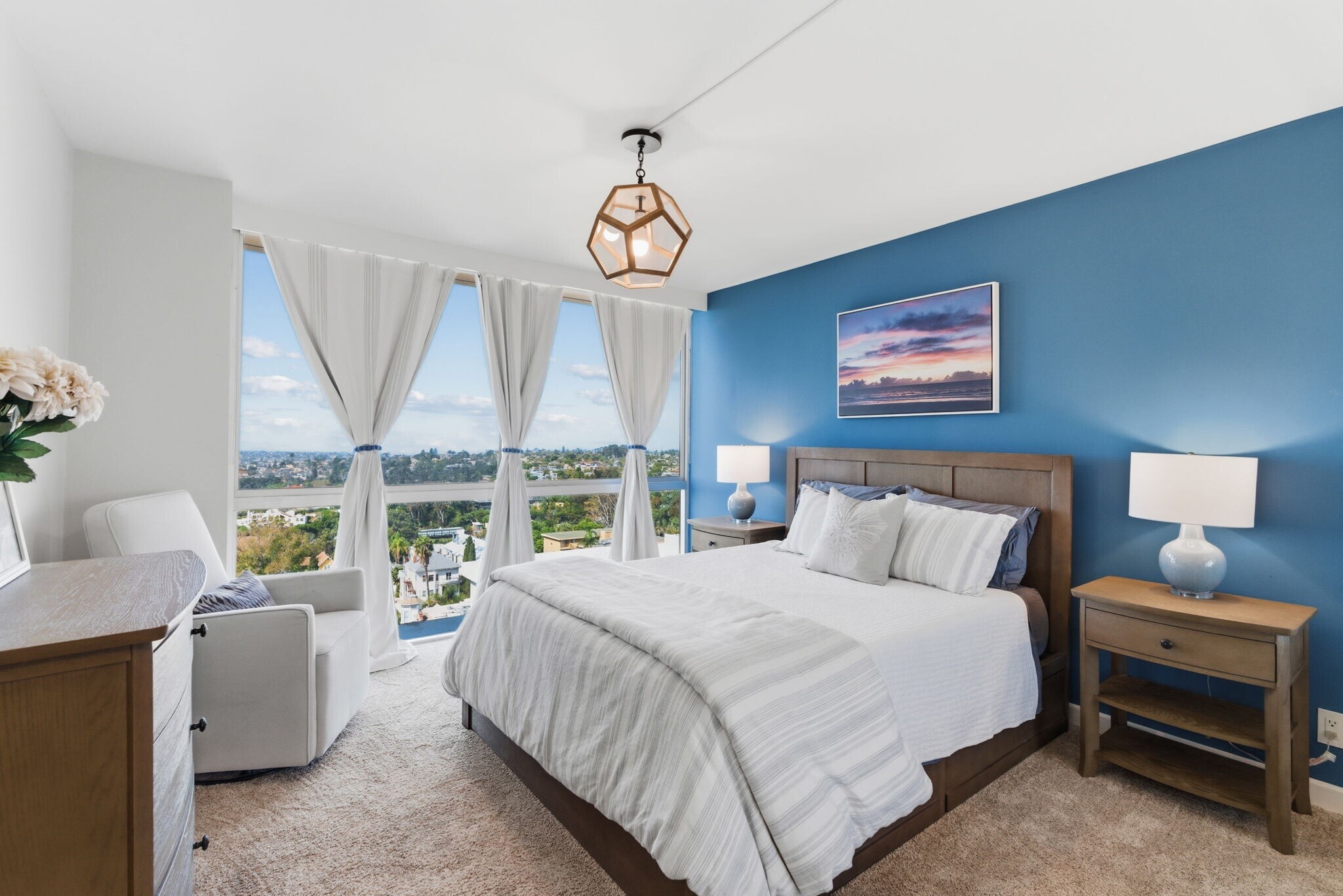 Building Photo - 3535 1st Ave