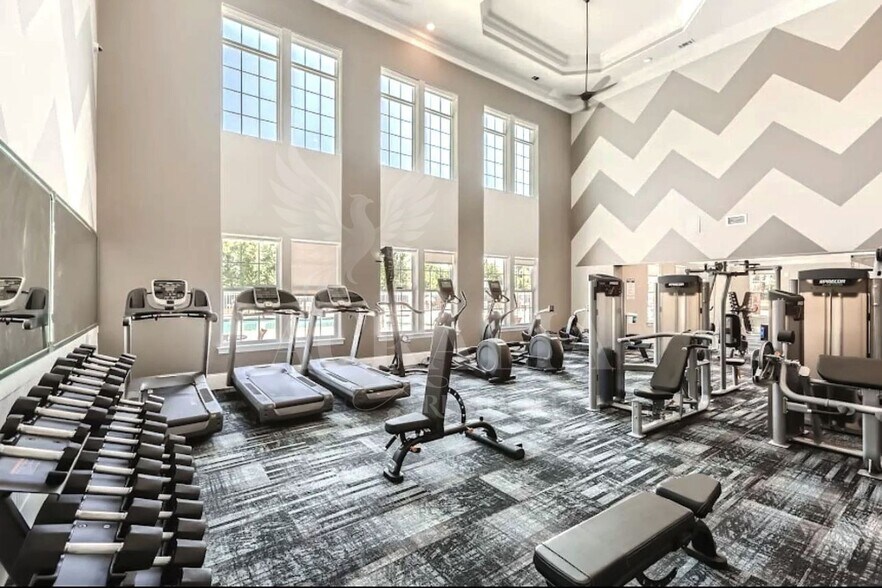 Building Photo - 2405 Kasota Ln