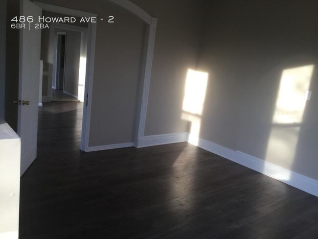 Building Photo - 6 bedroom in New Haven CT 06511