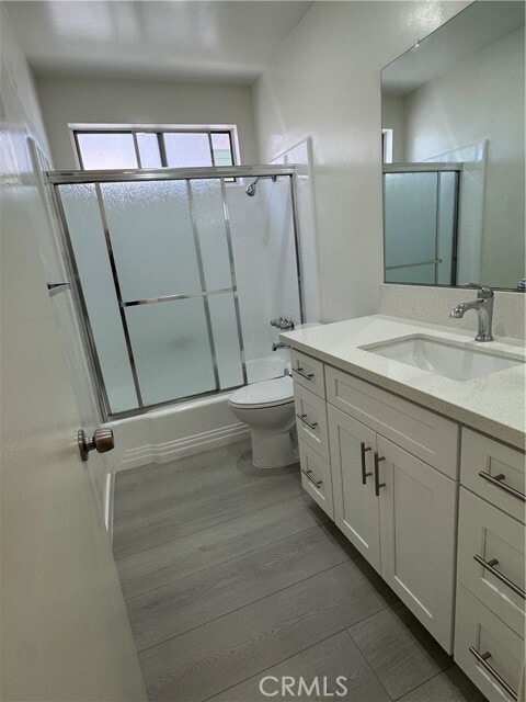 Building Photo - 350 W Wilson Ave