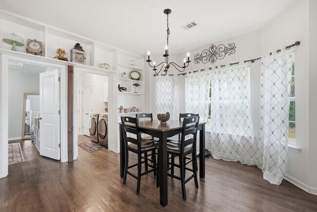 Building Photo - Like New Home For Lease in Rice Creek!