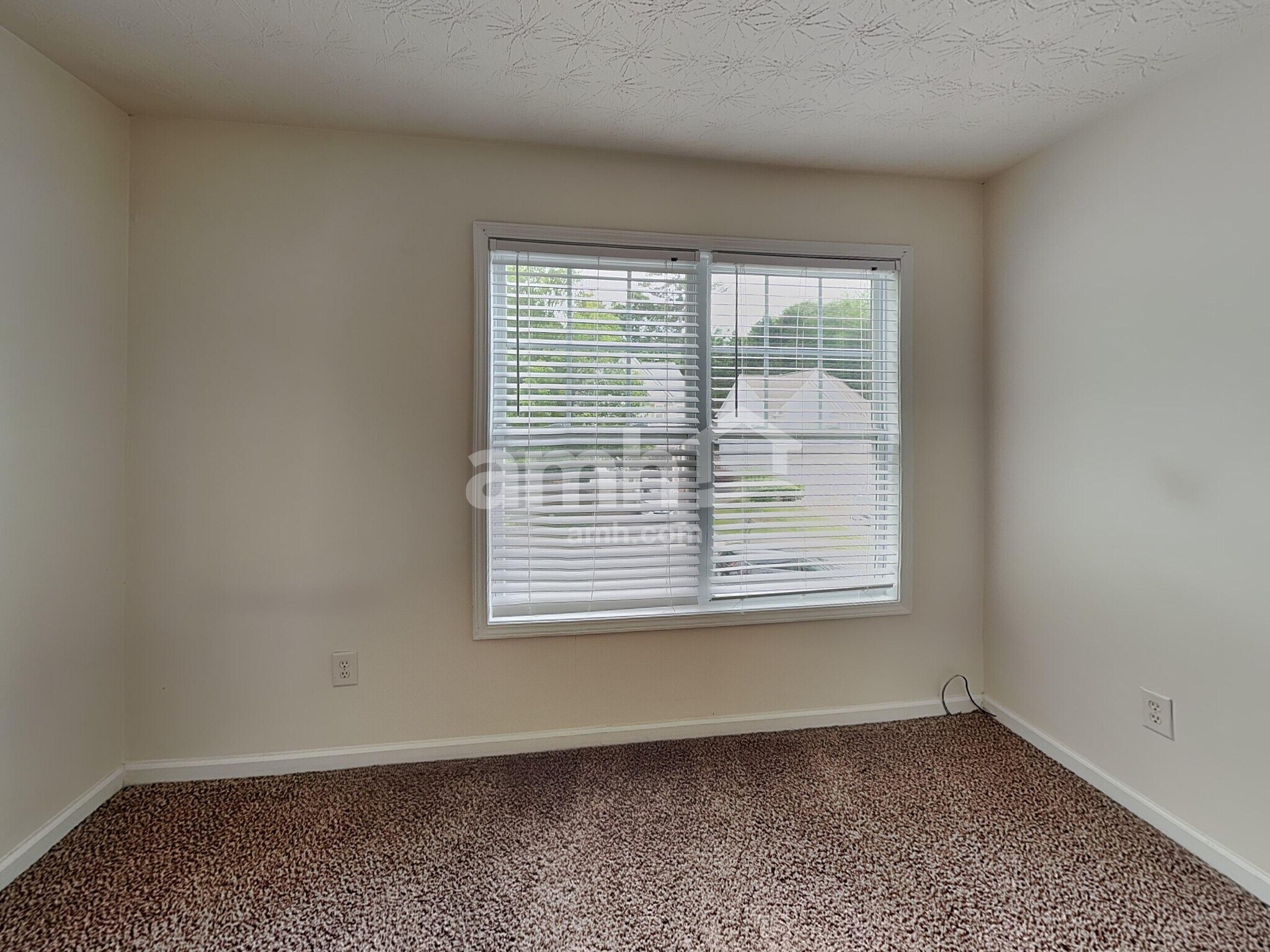 Building Photo - 4305 Windale Dr NW