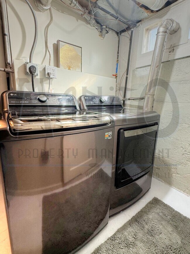 Building Photo - Beautiful Home Near Perry District