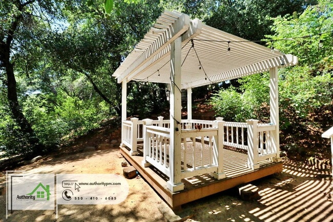 Building Photo - 3747 Sunday Ct
