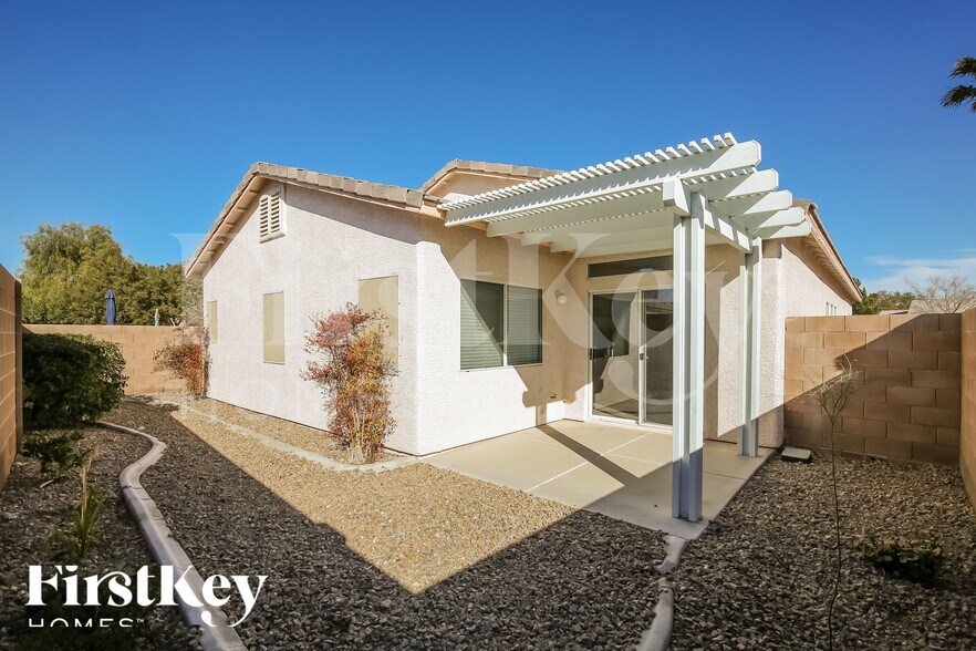 Building Photo - 7625 Burning Falls Dr