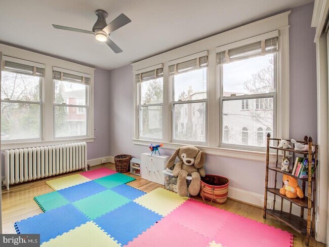 Building Photo - 3629 Ordway St NW