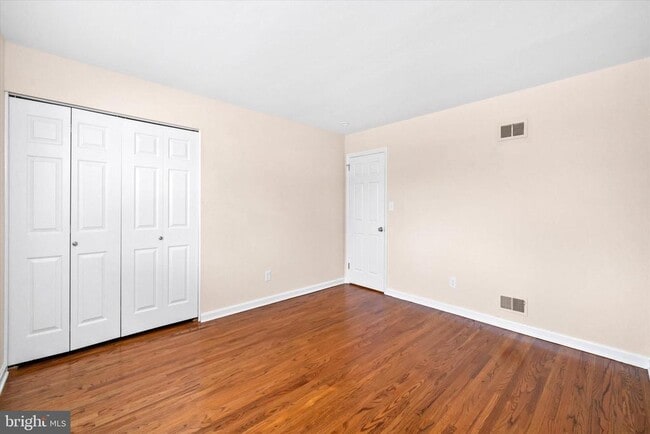 Building Photo - 4 Malvern Ct