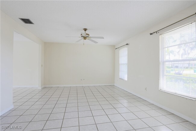 Building Photo - 4480 Beechwood Lake Dr