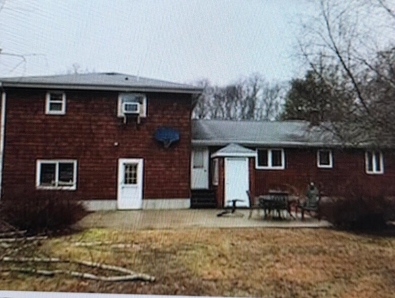 Primary Photo - 328 Tickle Rd