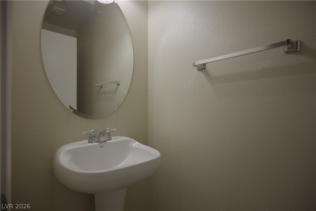 Building Photo - 6026 Alachua St