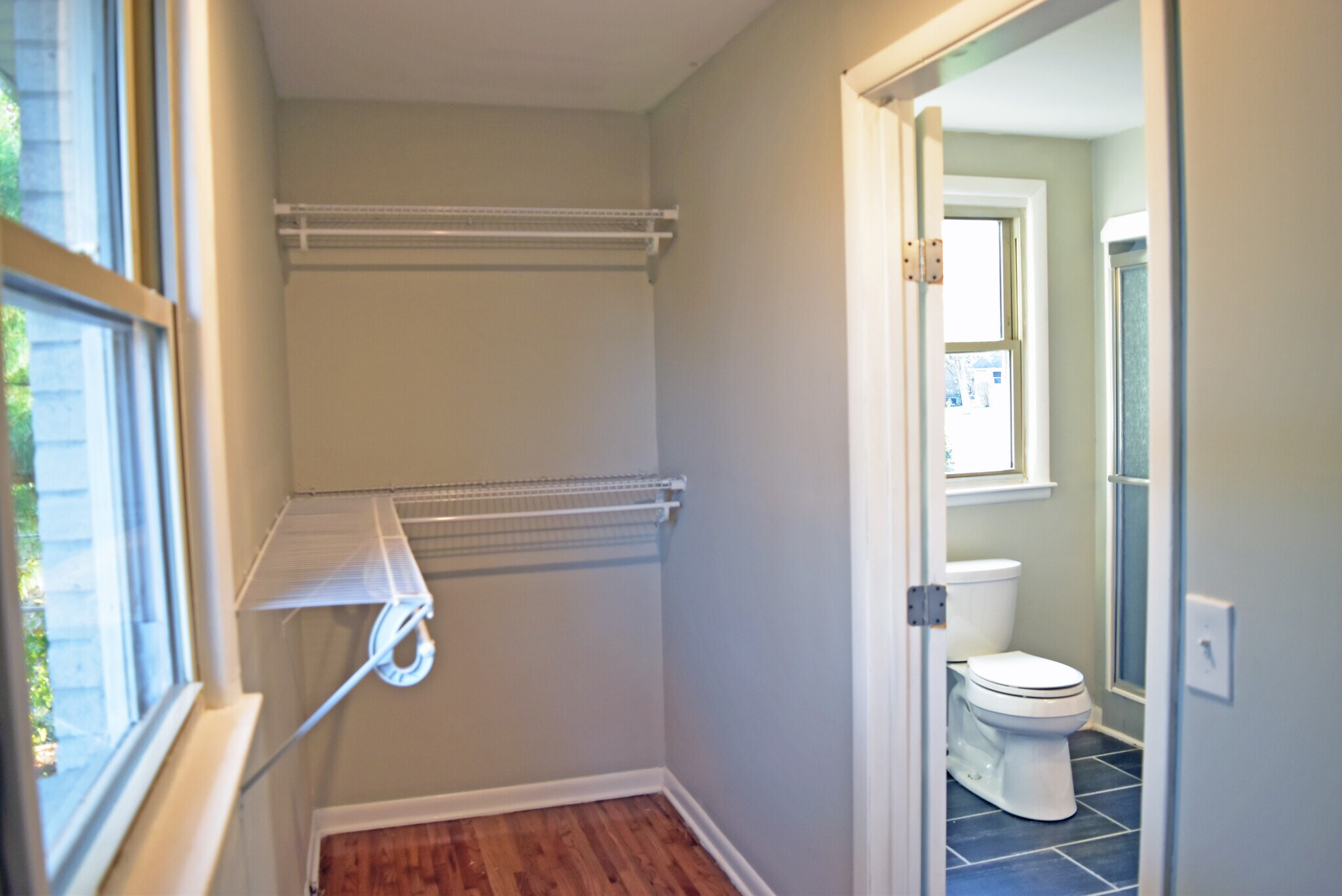 Building Photo - 4020 Ames Dr