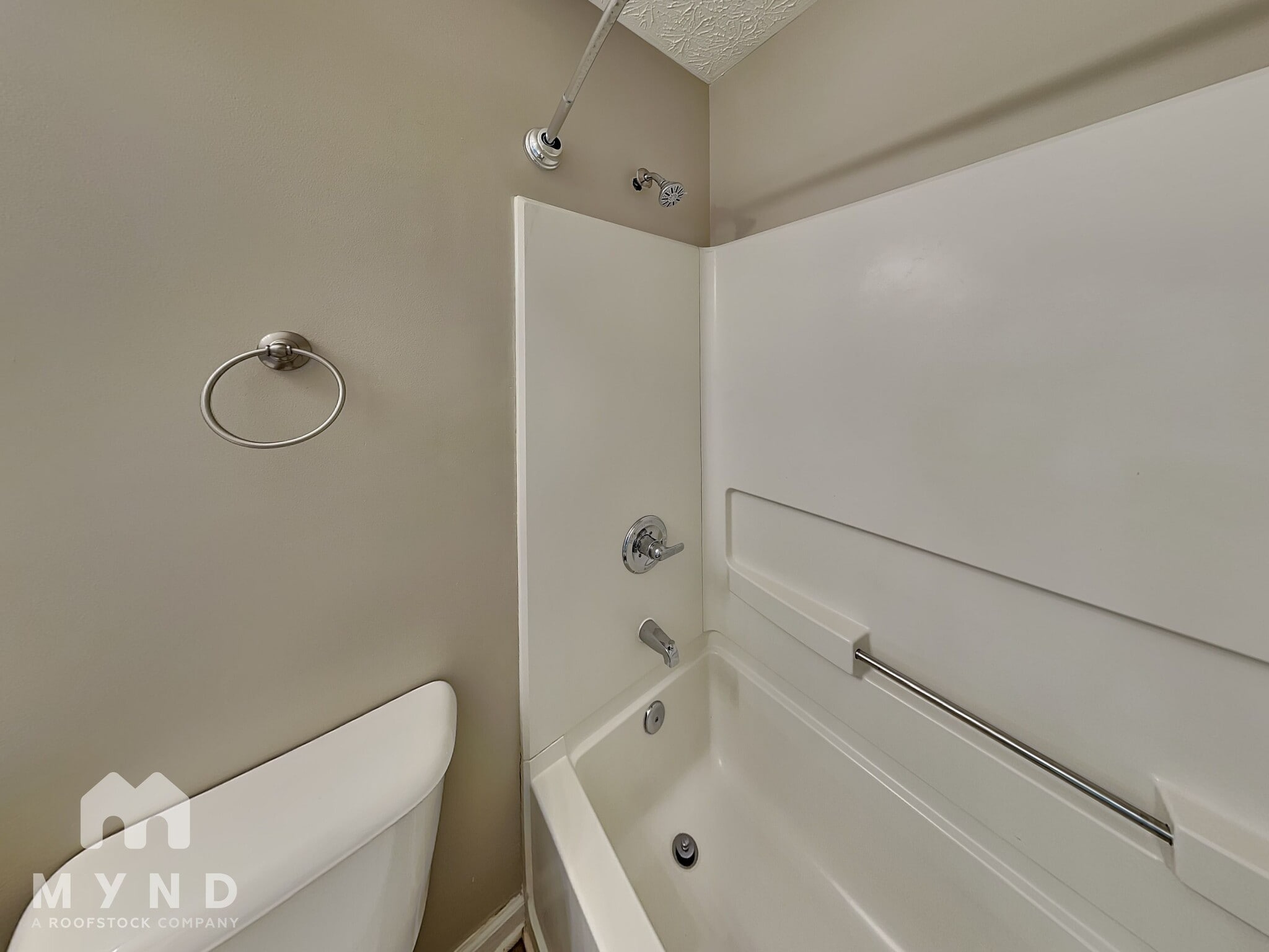 Building Photo - 2069 Prominence Dr