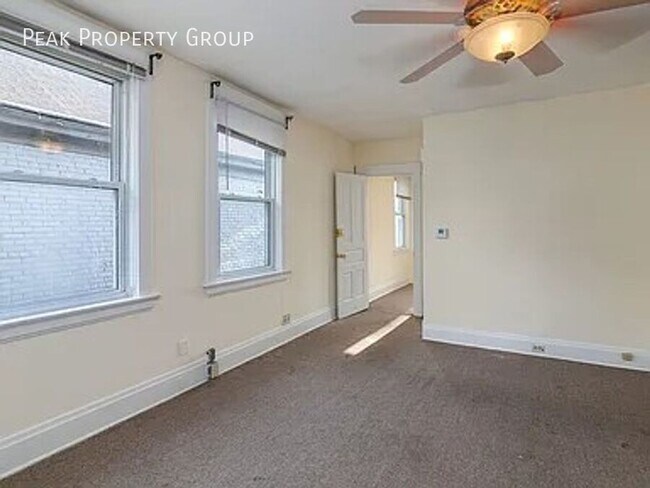 Building Photo - 2318 Chickasaw St