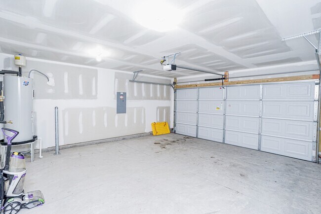 Building Photo - 649 Millsgate Cir