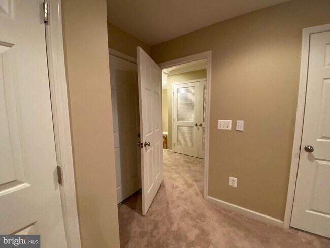 Building Photo - 18261 Camdenhurst Dr