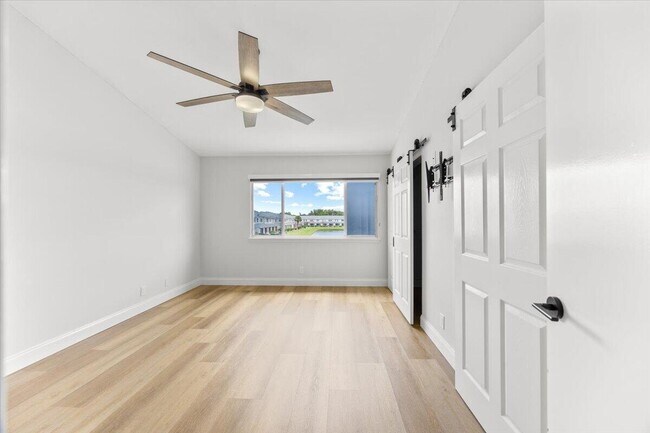 Building Photo - 3124 SW 49th St