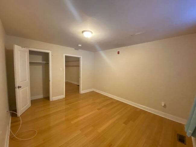 Building Photo - 1338 Passyunk Ave