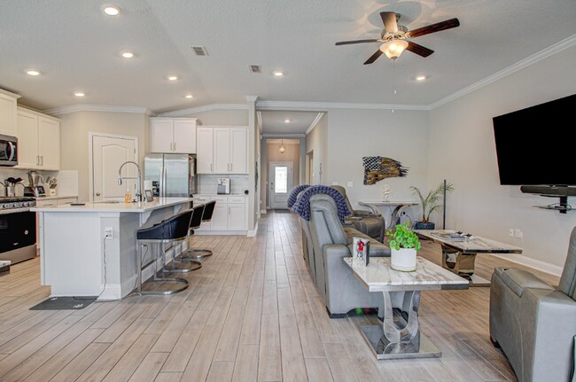 Building Photo - ENTRADA RENTAL! St. Augustine
