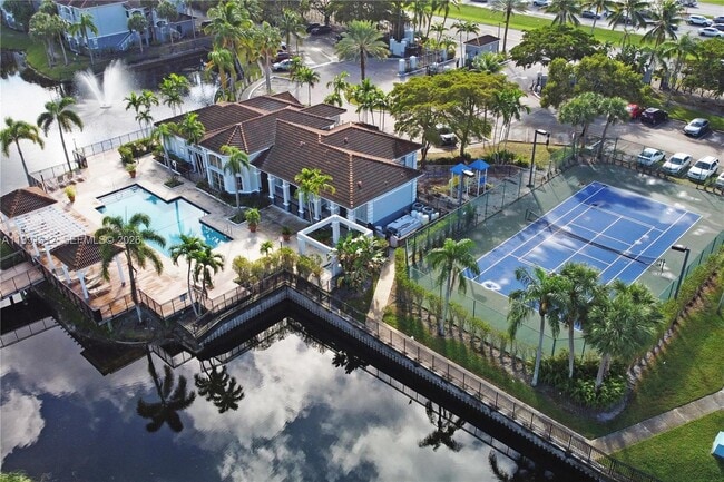 Building Photo - 9615 NW 1st Ct