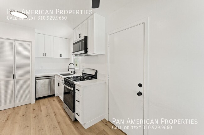 Building Photo - 5841 Bonfair Ave
