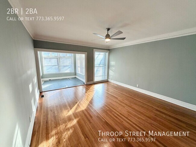 Building Photo - 5228 S Ingleside Ave