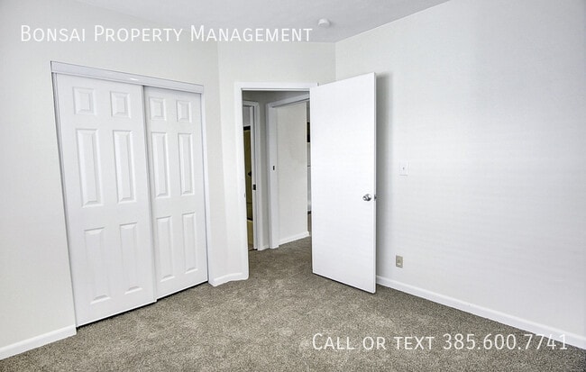 Building Photo - 1430 Denver St