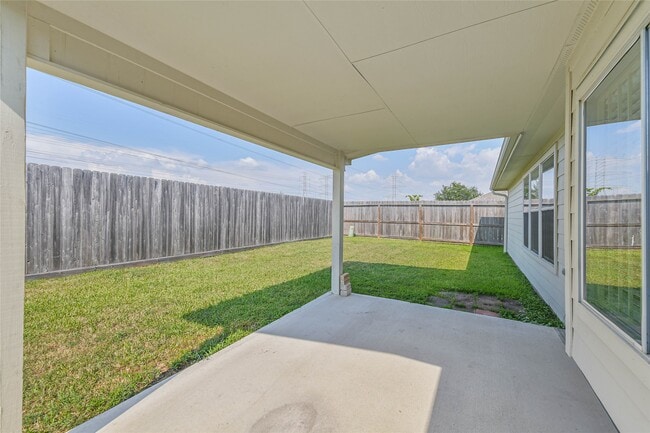 Building Photo - 8914 Heron Nest Dr