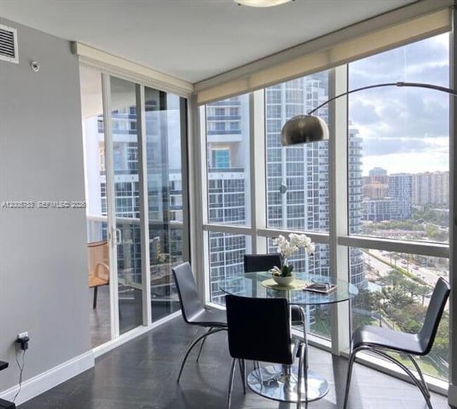 Building Photo - 18201 Collins Ave