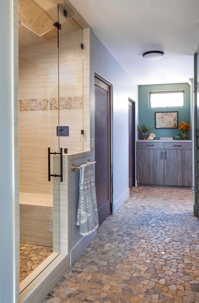 Building Photo - LUXURIOUS House with MULTIPLE OCEAN VIEWS in Sunset Cliffs! Chef's Kitchen! 2 EV Chargers and so ...